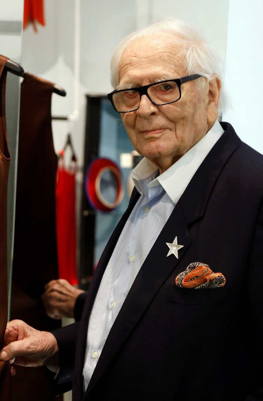 Muere a los 98 años Pierre Cardin, pionero del prêt-à-porter