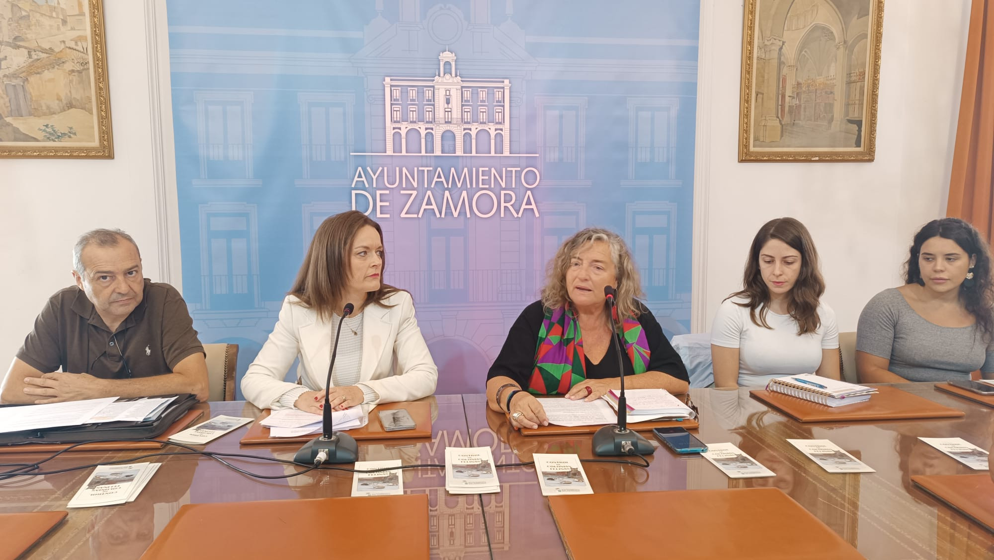 El Ayuntamiento Firma Un Nuevo Convenio Con El Colegio De Veterinarios